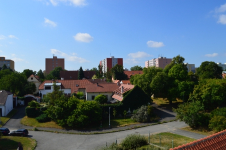 Kovářova 39 – pohled z terasy Kovářova 39 - pohled z terasy